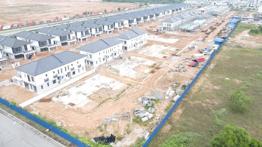     Ambrosia II as at 5/5/2025 - The foundation of the said building are in progress.